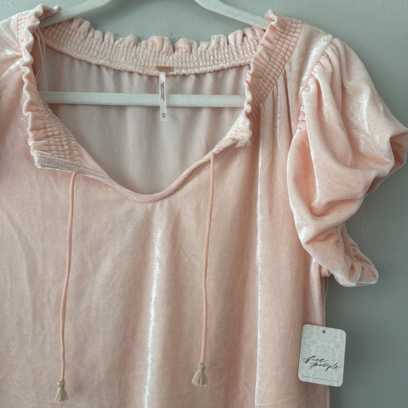 Free People Terese Velvet Top in Pink Tint - Picture 3 of 5